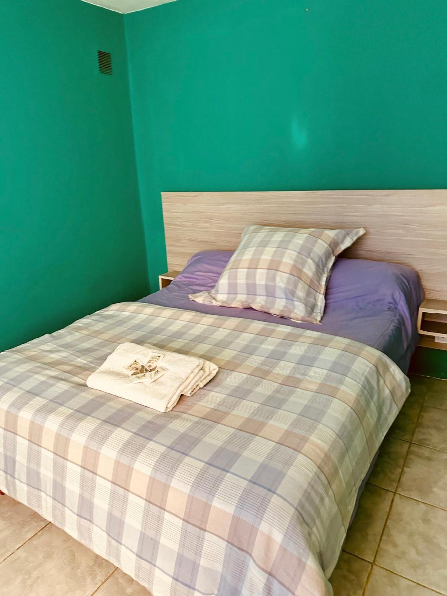 Hotel Amancay, Hostal Patagonico El Calafate Exteriér fotografie